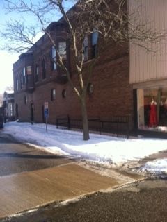 17 E Side Sq, Macomb, IL 61455